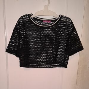 La go go | Chic Black Mesh Crop Top